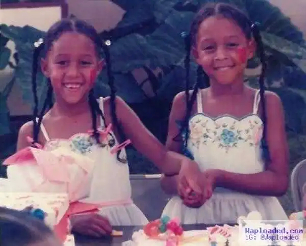 Adorable throwback photo of actress Tamera Mowry & Tia as little girls